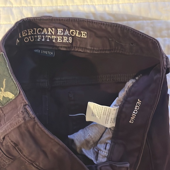 American eagle outfitters Plum Purple Jegging skinny Jeans size 2 Super stretch - Picture 3 of 3